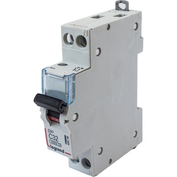 Siguranta automata Legrand DNX3 1P+ND curba C, 32A 4,5kA Siguranta automata Legrand DNX3 1P+ND curba C, 32A 4,5kA