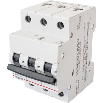 Siguranta automata Legrand RX3 3P curba C, 63A 4,5kA Siguranta automata Legrand RX3 3P curba C, 63A 4,5kA