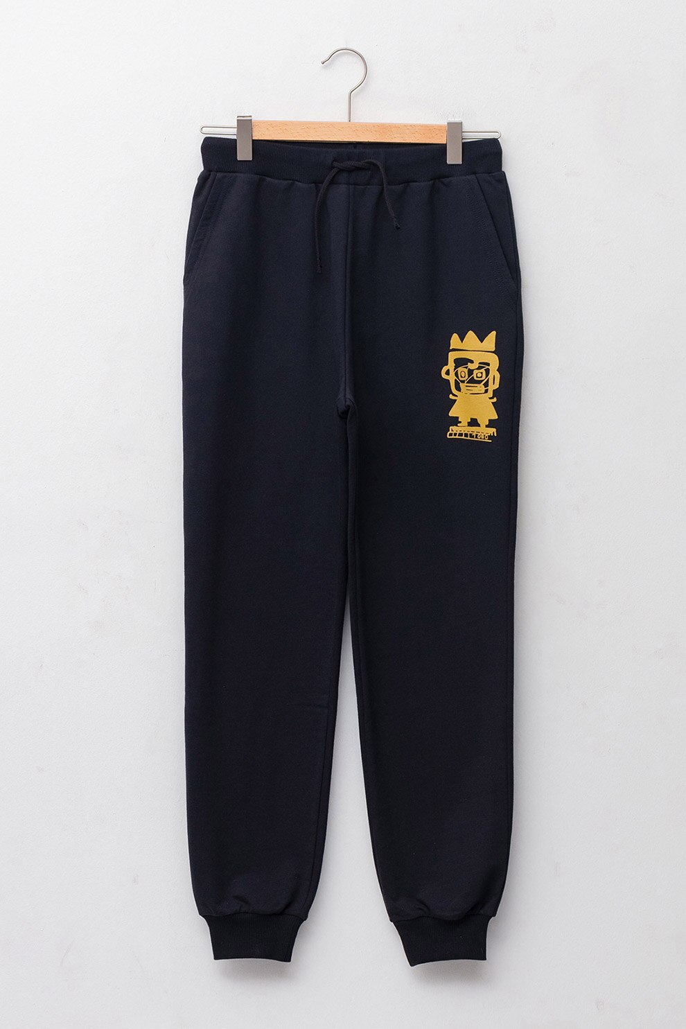 LC WAIKIKI, Pantaloni sport cu detaliu cu imprimeu grafic contrastant, Negru