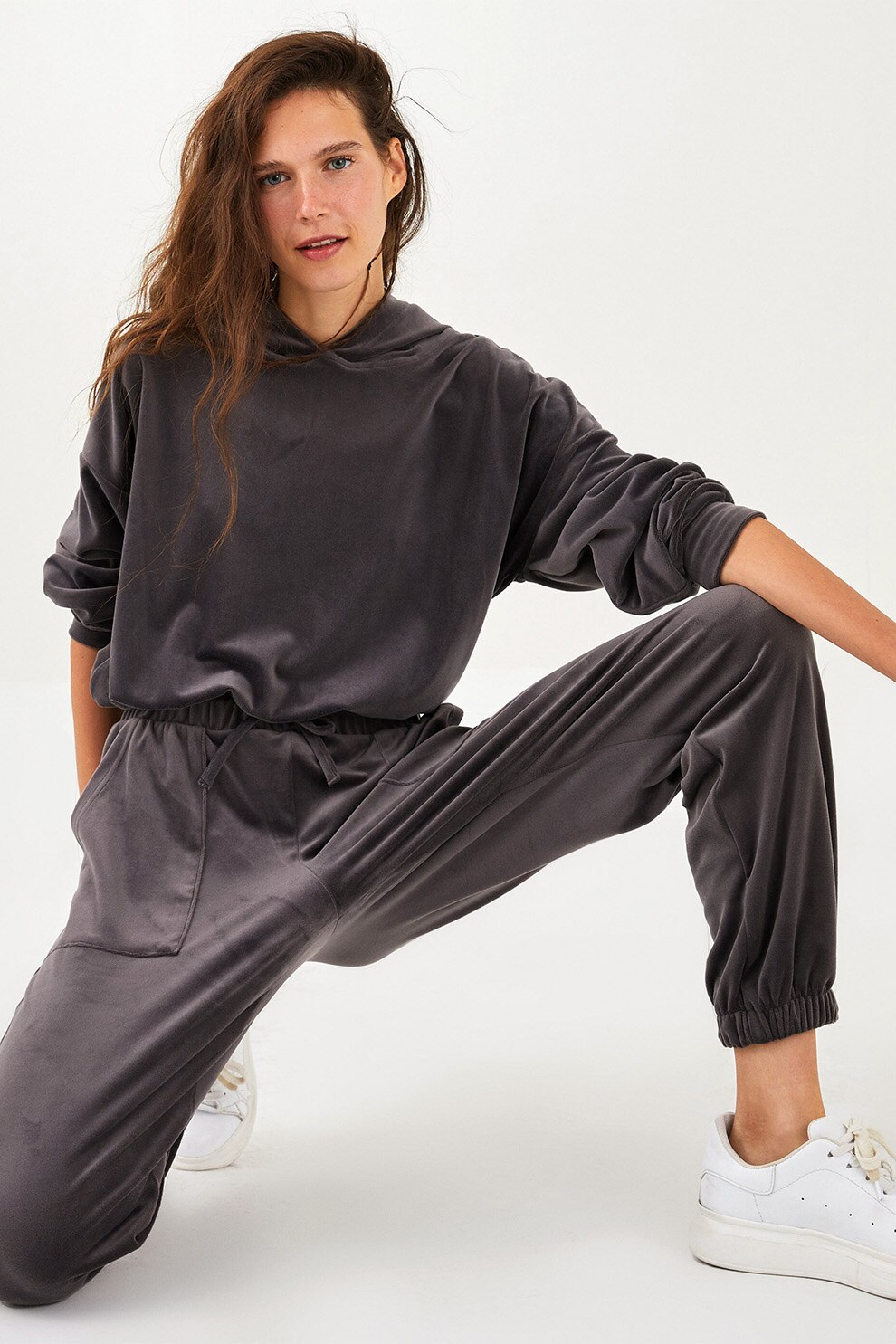 LC WAIKIKI, Pantaloni sport catifelati cu talie inalta, Gri antracit