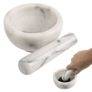 Mojar de marmura cu pistil pentru condimente Mojar de marmura cu pistil pentru condimente