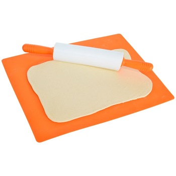 Placa de patiserie si sucitor din silicon, 60 x 50 cm Placa de patiserie si sucitor din silicon, 60 x 50 cm