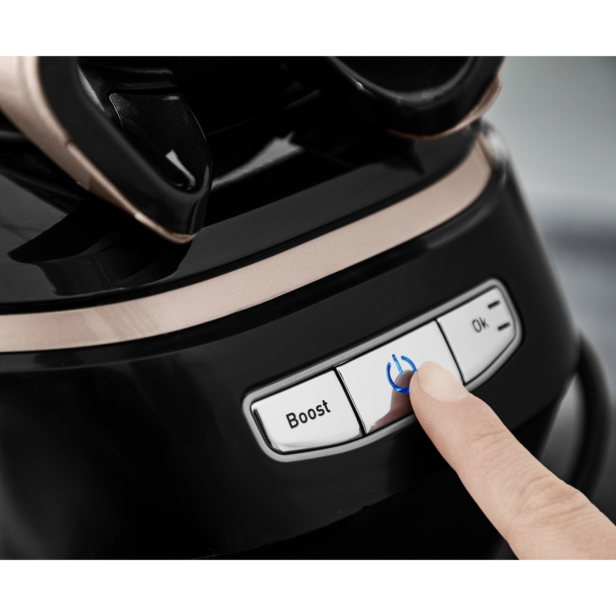 Statie de calcat cu boiler de inalta presiune Tefal Pro Express Vision GV9820E0, 9 bari, 3000 W, capacitate rezervor 1.1 l, jet abur 750 g/ min, varf iluminare LED, tehnologie Smart Steam, sistem antipicurare, talpa Durilium AirGlide Autoclean