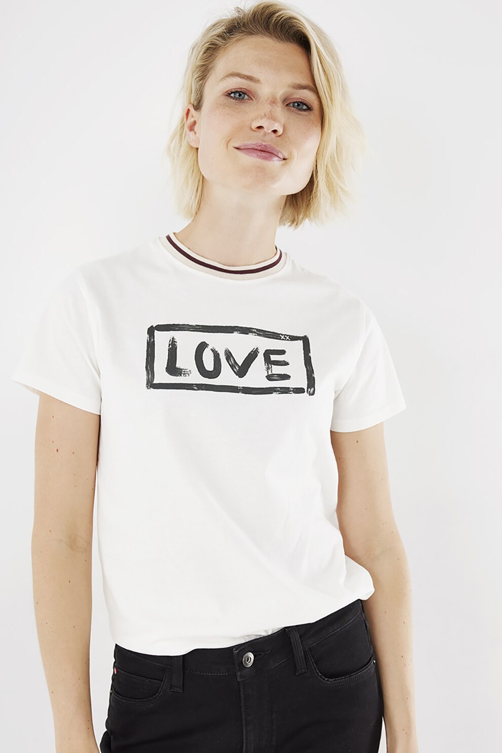 Mexx, Tricou din bumbac organic cu imprimeu text, Alb/Negru