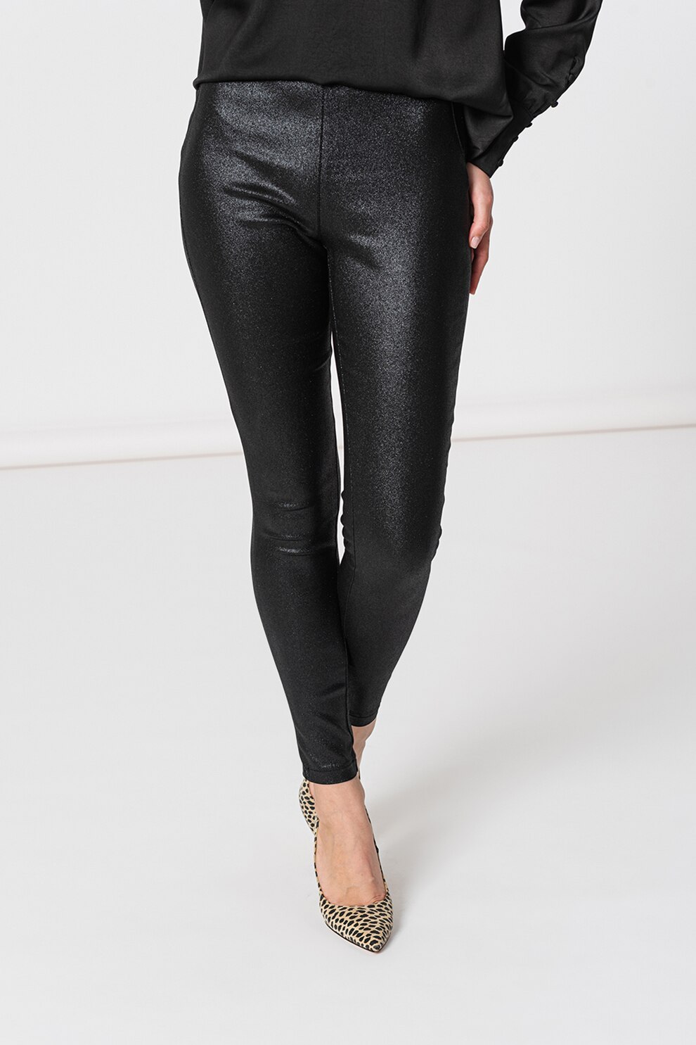 b.young, Colanti cu aspect stralucitor Kilan, Negru