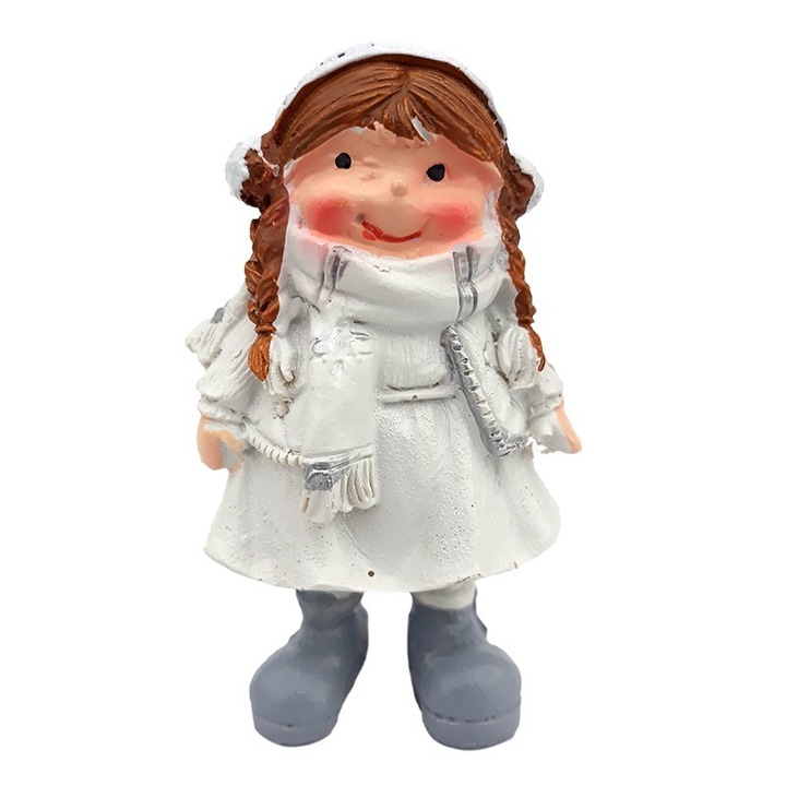 Decoratiune din rasina in forma de fetita cu haine ninse,7x10cm