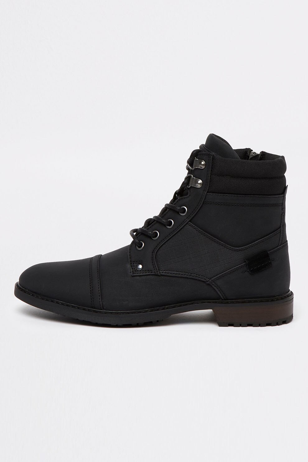 River Island, Ghete de piele ecologica, Negru