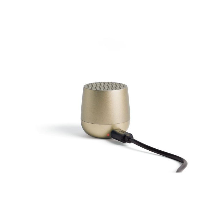 Lexon hordozható hangszóró, Mino+, Bluetooth kapcsolat, kihangosító funkció, távirányító funkció szelfikhez, vezeték nélküli töltés/USB-C, mini design, alu poly gold