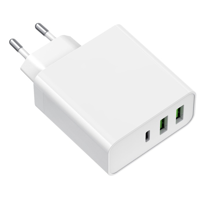 Hálózati töltő 65 W, Platinet 45581, QC3.0 PD3.0, 2 x USB port és 1 x USB Type C, árambemenet 100 - 240 V, fehér