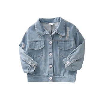 Jacheta denim fetite flowers no love lost, marime 120 cm, varsta 5 ani Jacheta denim fetite flowers no love lost, marime 120 cm, varsta 5 ani