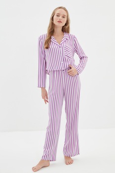Trendyol, Pijama in dungi cu buzunar pe piept, Violet ametist/Alb, XL Trendyol, Pijama in dungi cu buzunar pe piept, Violet ametist/Alb, XL