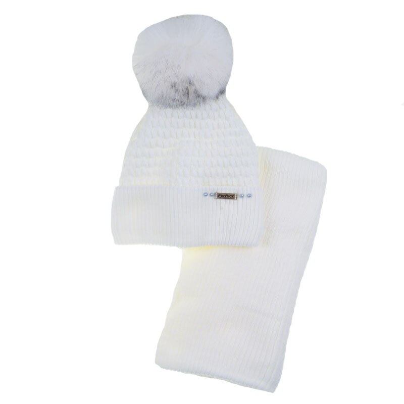 Set 2 piese caciula si fular pentru fete Perfect CFP-8, Alb 65859