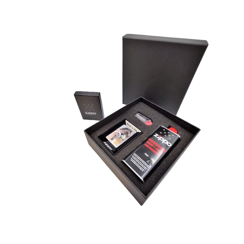 Set Zippo Horses - bricheta metalica, benzina, pietre pentru bricheta 255059 M20