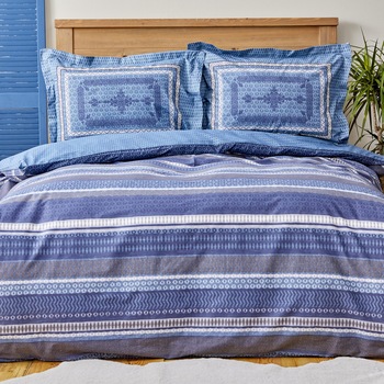 Lenjerie de pat pentru 2 persoane Karaca Home, Mesto , Bumbac, 4 piese, 200 cm x 220 cm, Bleumarin Lenjerie de pat pentru 2 persoane Karaca Home, Mesto , Bumbac, 4 piese, 200 cm x 220 cm, Bleumarin