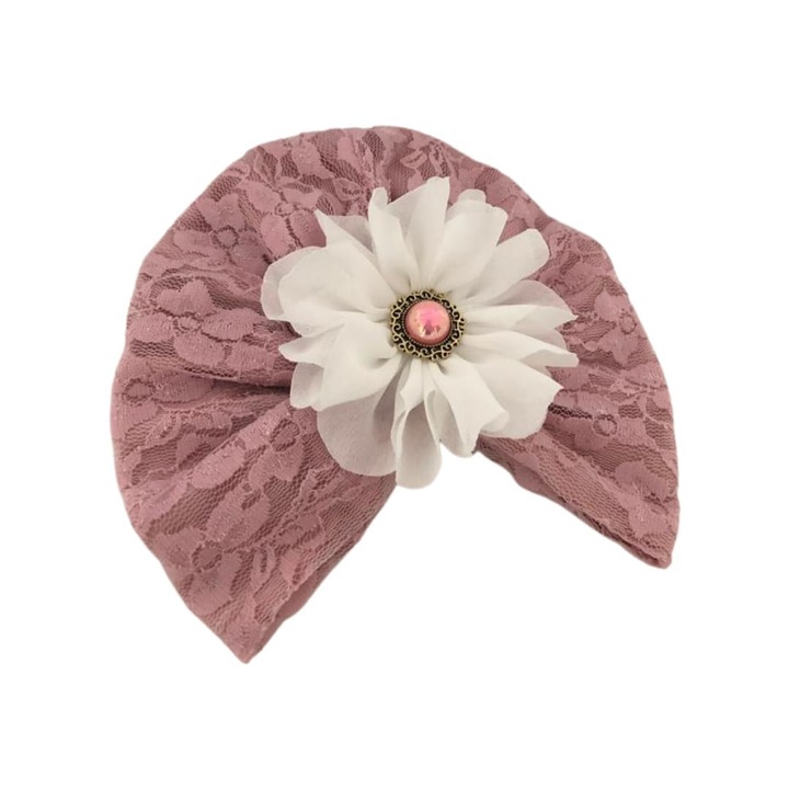 Прашен розов дантелен тюрбан с бяло цвете
