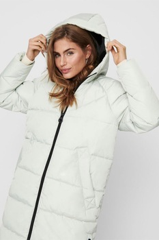 Only, Geaca lunga cu gluga si vatelina, Alb prafuit Only, Geaca lunga cu gluga si vatelina, Alb prafuit