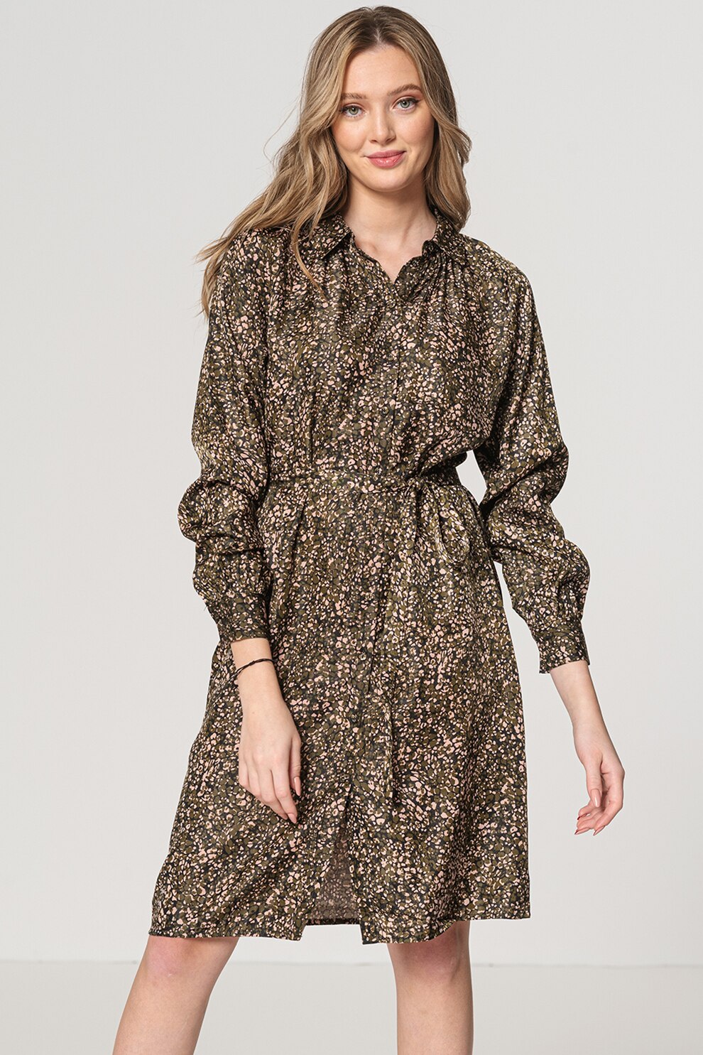 Vero Moda, Rochie midi cu imprimeu floral, Negru/verde militar/roz prafuit