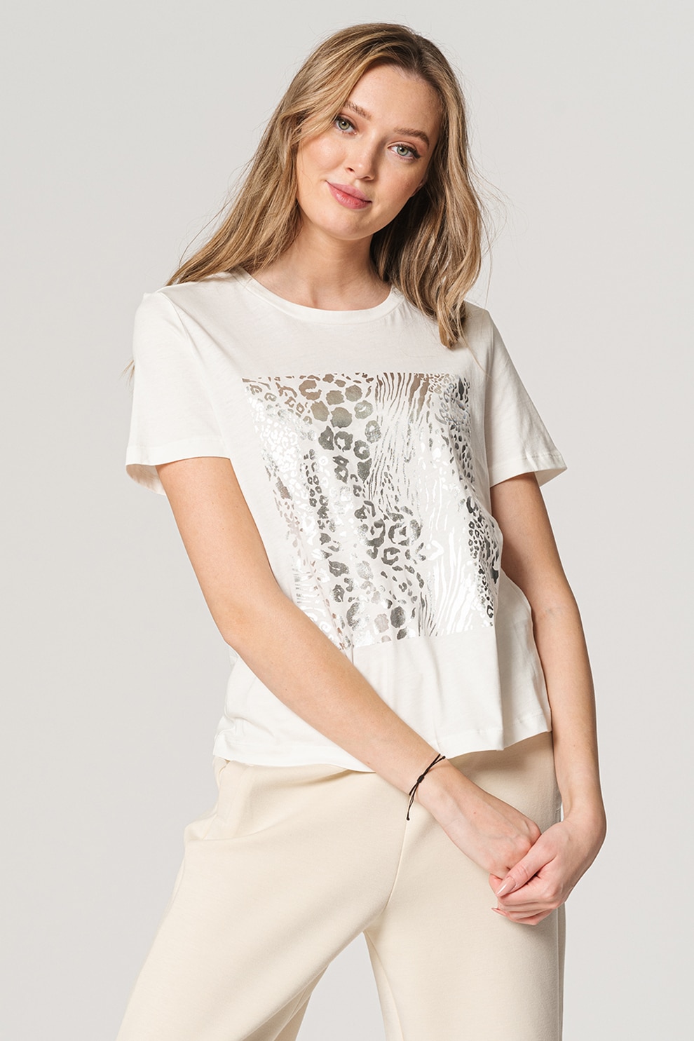 Vero Moda, Tricou din bumbac organic cu imprimeu grafic Cadyolly, Alb/Argintiu