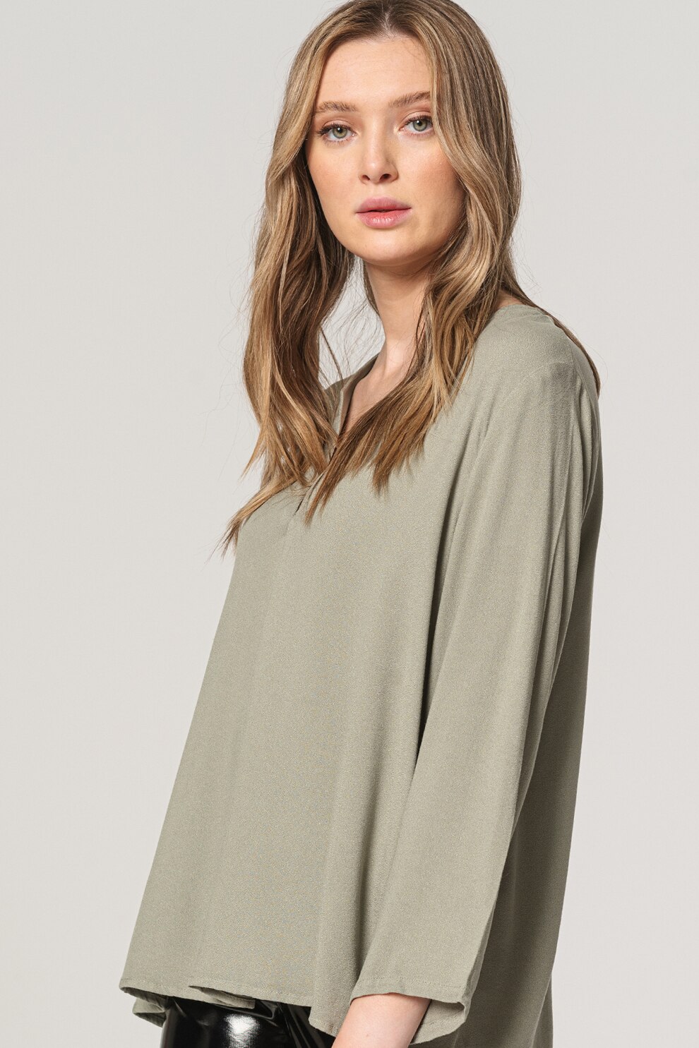 Only, Bluza lejera cu decolteu in V Astrid, Verde sparanghel