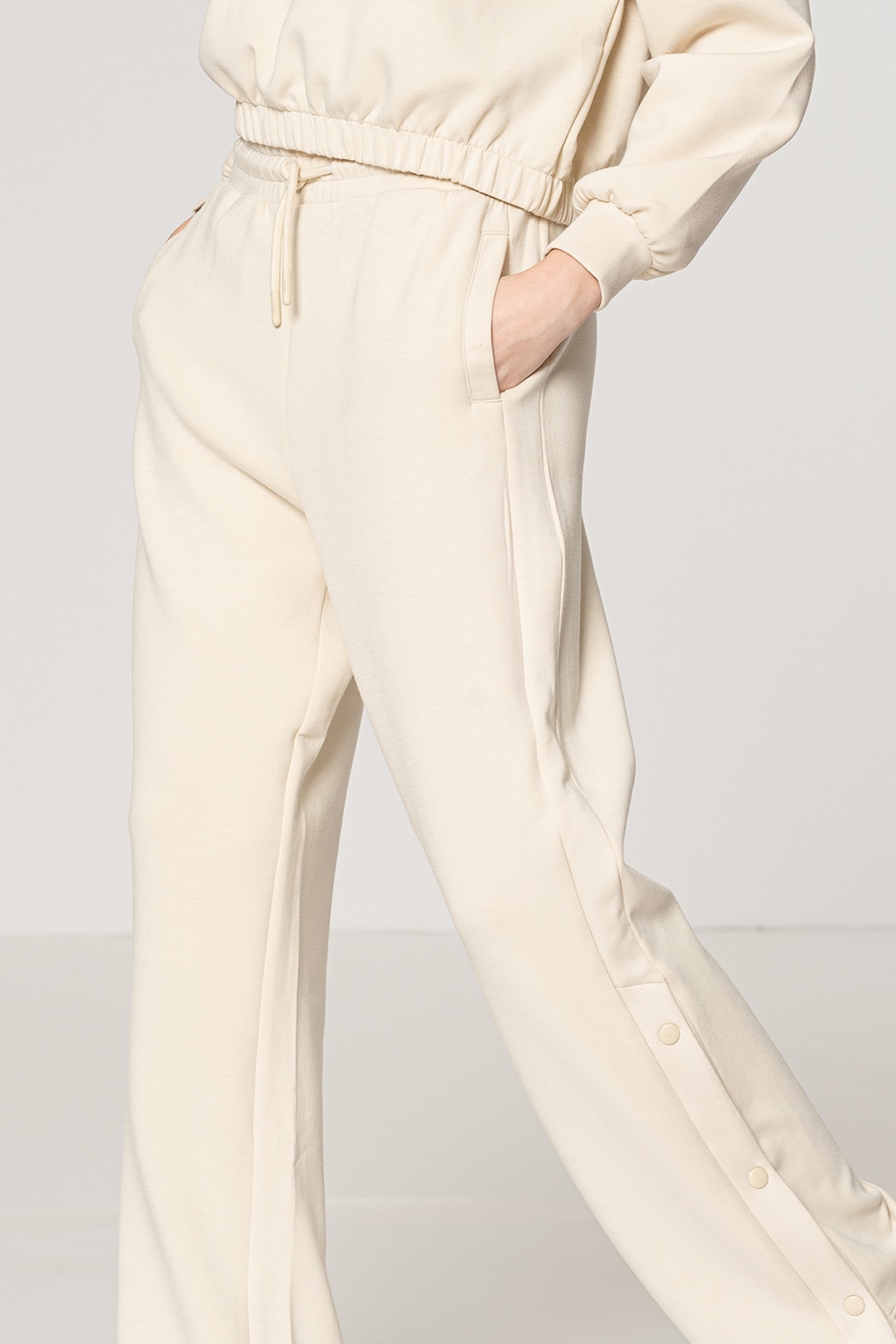 Only, Pantaloni sport cu buzunare laterale Scarlett, Crem