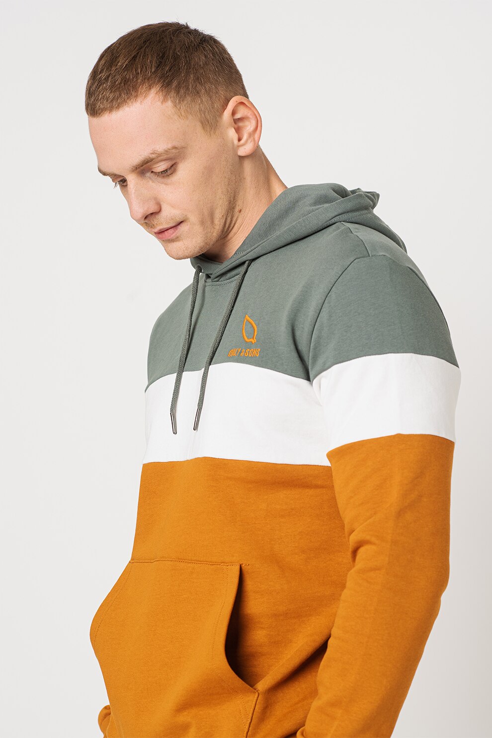 Only & Sons, Hanorac cu model colorblock Luke, Verde sparanghel/alb/maro caramel