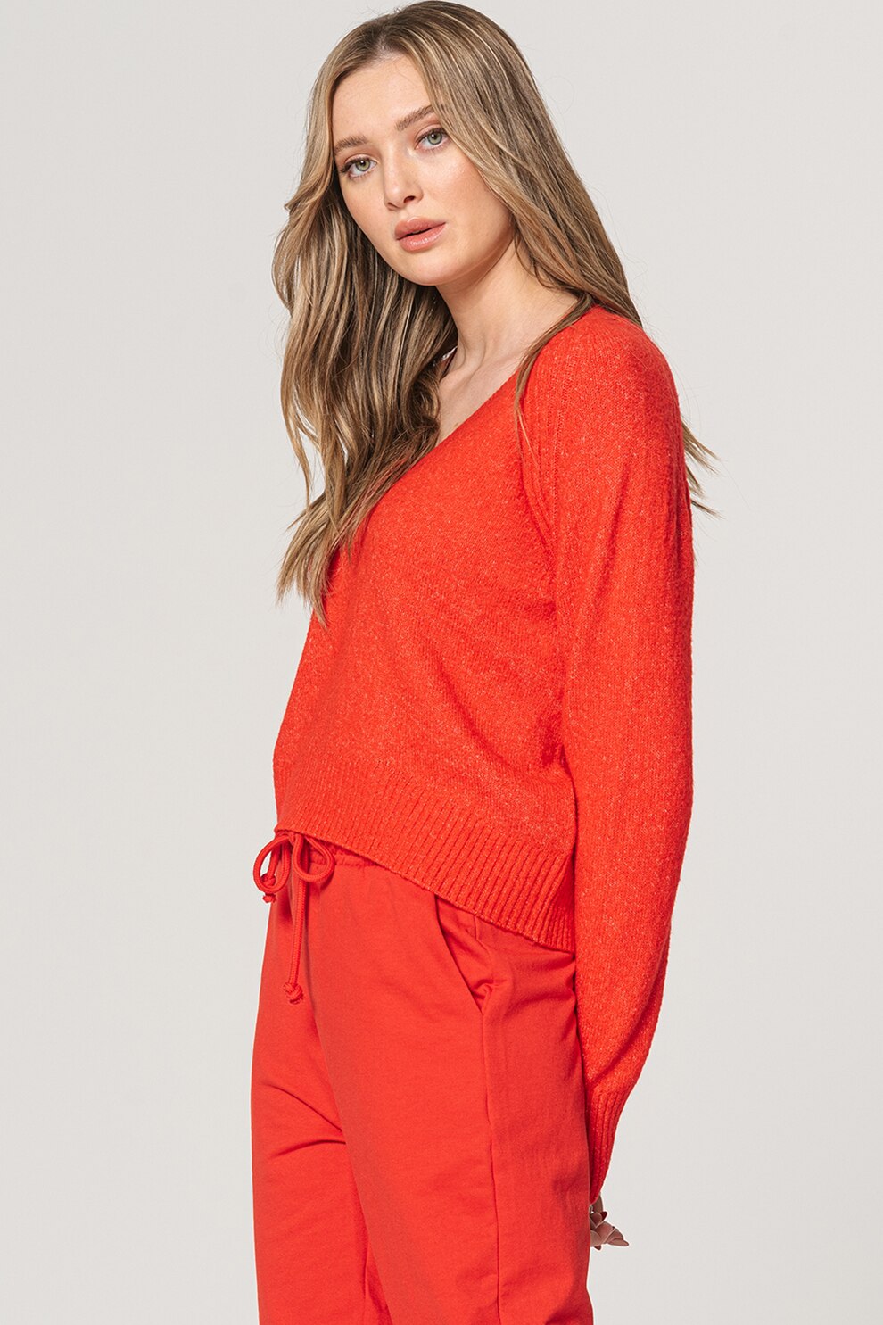 Vero Moda, Pulover cu decolteu in V si maneci lungi, Rosu