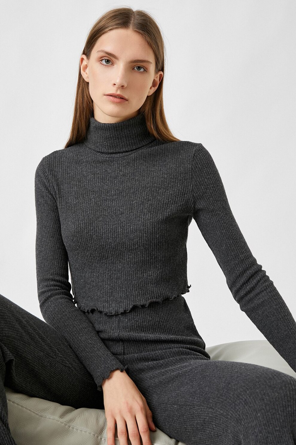 KOTON, Bluza crop de pijama cu guler inalt, Gri antracit