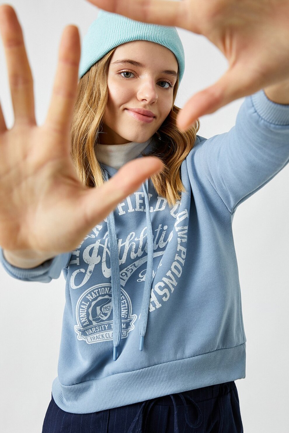 KOTON, Hanorac cu imprimeu frontal, Albastru lavanda/Alb