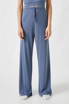 KOTON, Pantaloni de pijama din amestec de modal cu croiala ampla, Albastru prafuit KOTON, Pantaloni de pijama din amestec de modal cu croiala ampla, Albastru prafuit