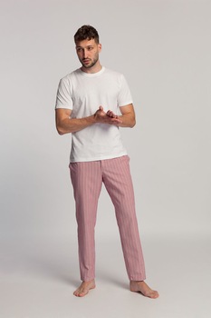 Sofiaman, Pantaloni de pijama cu model cu dungi discrete si talie ajustabila Victor, Roz/Alb/Gri Sofiaman, Pantaloni de pijama cu model cu dungi discrete si talie ajustabila Victor, Roz/Alb/Gri