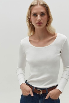 OVS, Bluza cu model uni si decolteu barcuta, Alb OVS, Bluza cu model uni si decolteu barcuta, Alb