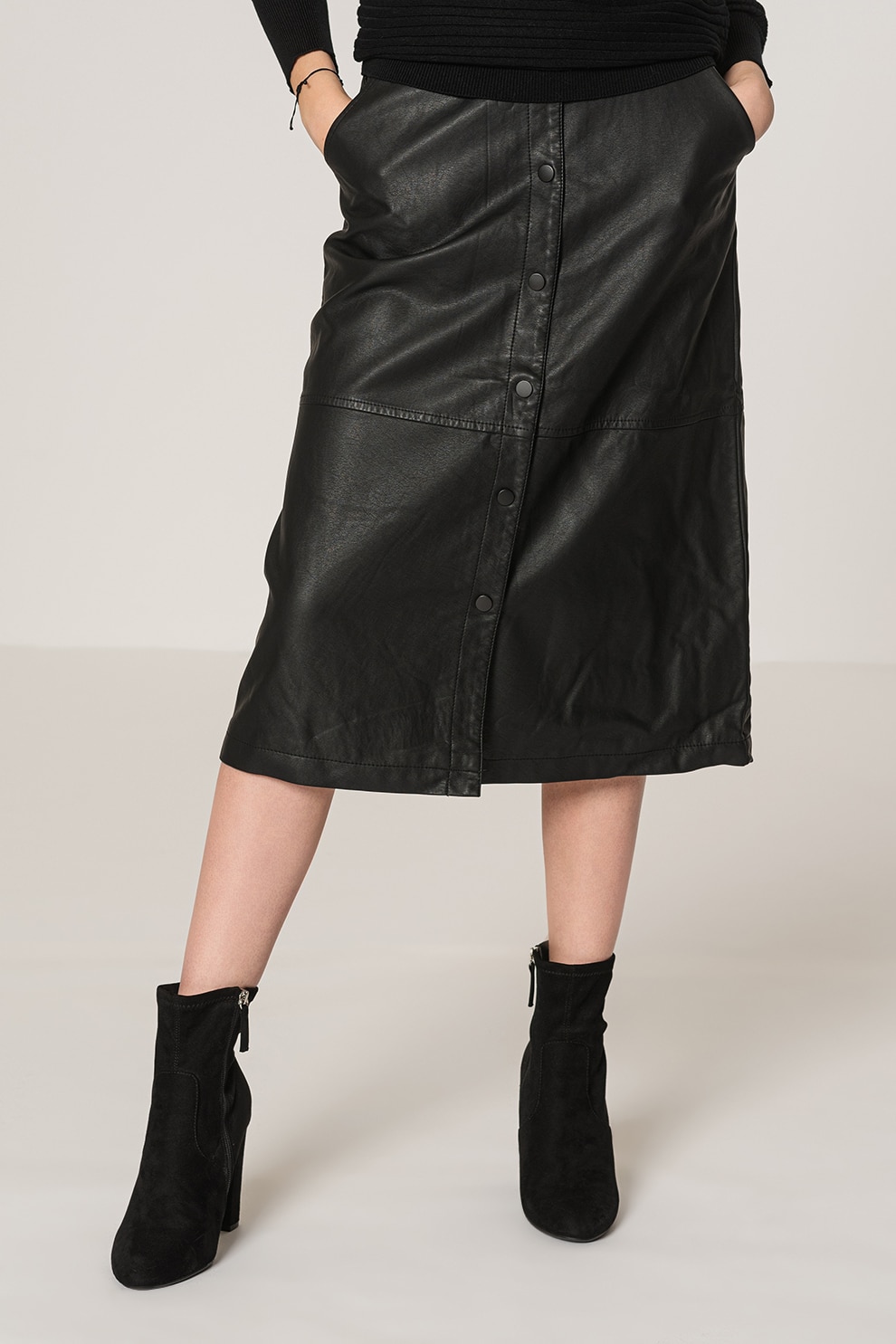 Sisters Point, Fusta midi de piele ecologica Diosa, Negru