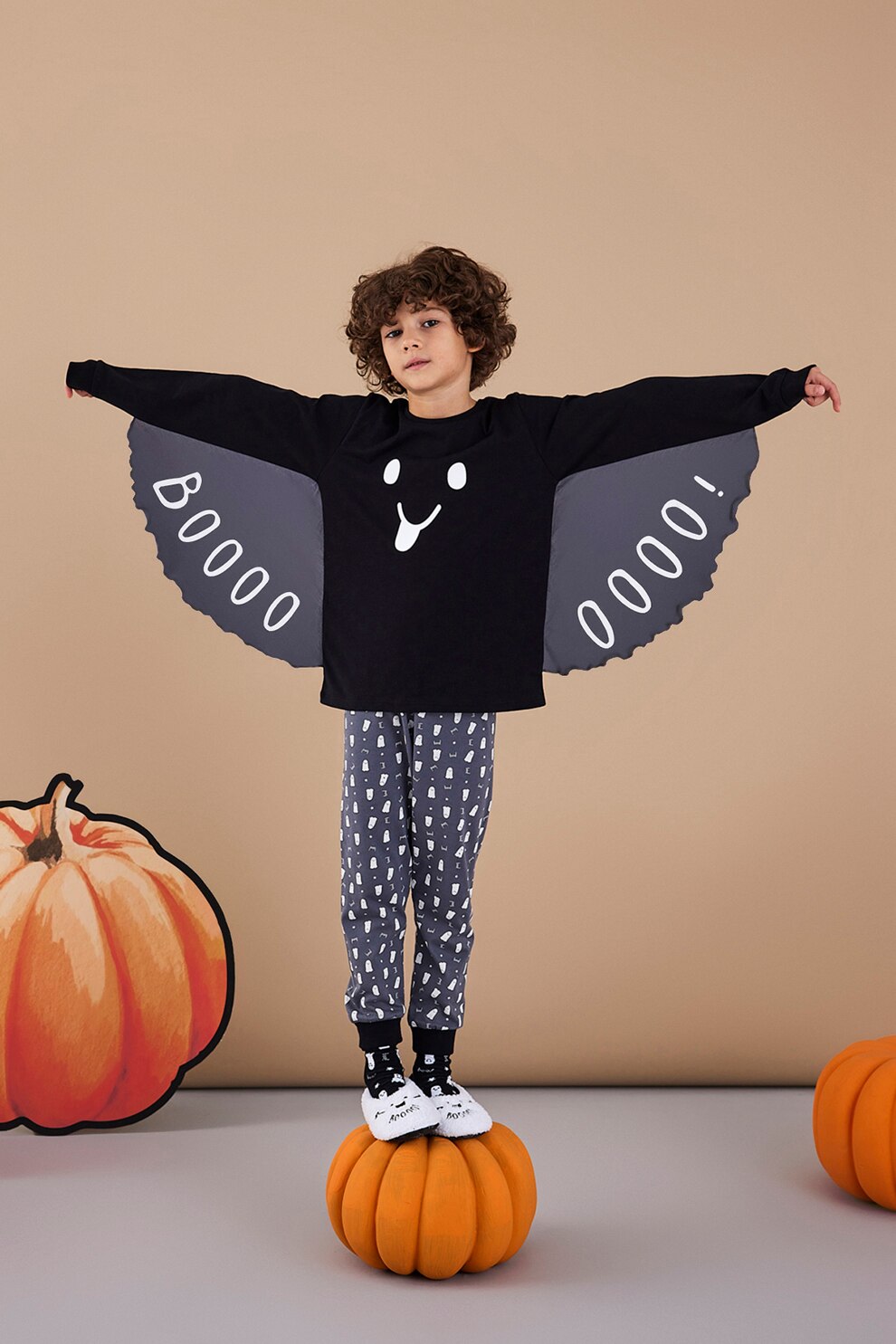 Penti, Pijama cu imprimeu si garnituri valurite, Negru/Gri/Alb