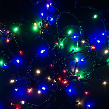 Instalatie Craciun Cris, sir 400 LED-uri multicolor, 8 functii, 30m, interior Instalatie Craciun Cris, sir 400 LED-uri multicolor, 8 functii, 30m, interior