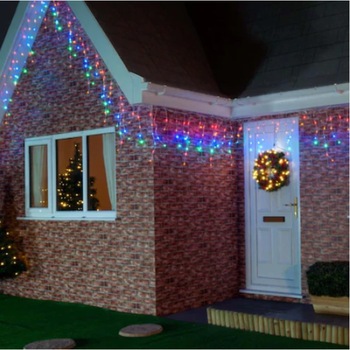 Instalatie de Craciun, model franjuri, 300 leduri, 12 m, pentru exterior, protectie IP44, interconectabila, 8 jocuri de lumini, multicolor, viMAG ® Instalatie de Craciun, model franjuri, 300 leduri, 12 m, pentru exterior, protectie IP44, interconectabila, 8 jocuri de lumini, multicolor, viMAG ®