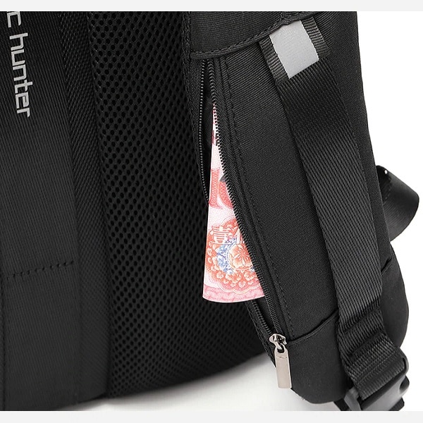 Rucsac laptop Business-Travel Arctic Hunter, impermeabil, port USB, 15.6", negru, model AHB345