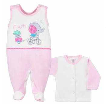 Compleu 2 piese salopeta si bluza pentru fete Koala Slon Na Rowerku 3560RZ-80, Roz 80 CM Compleu 2 piese salopeta si bluza pentru fete Koala Slon Na Rowerku 3560RZ-80, Roz 80 CM