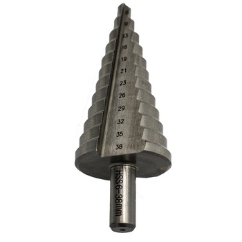 Burghiu in trepte, canale drepte, HSS 6-38mm, 12 trepte Burghiu in trepte, canale drepte, HSS 6-38mm, 12 trepte