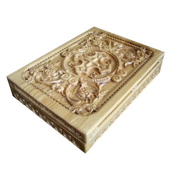 Caseta sculptata pentru pastrarea si expunere spre inchinare a Sfintelor Moaste, 150x200x43 Caseta sculptata pentru pastrarea si expunere spre inchinare a Sfintelor Moaste, 150x200x43