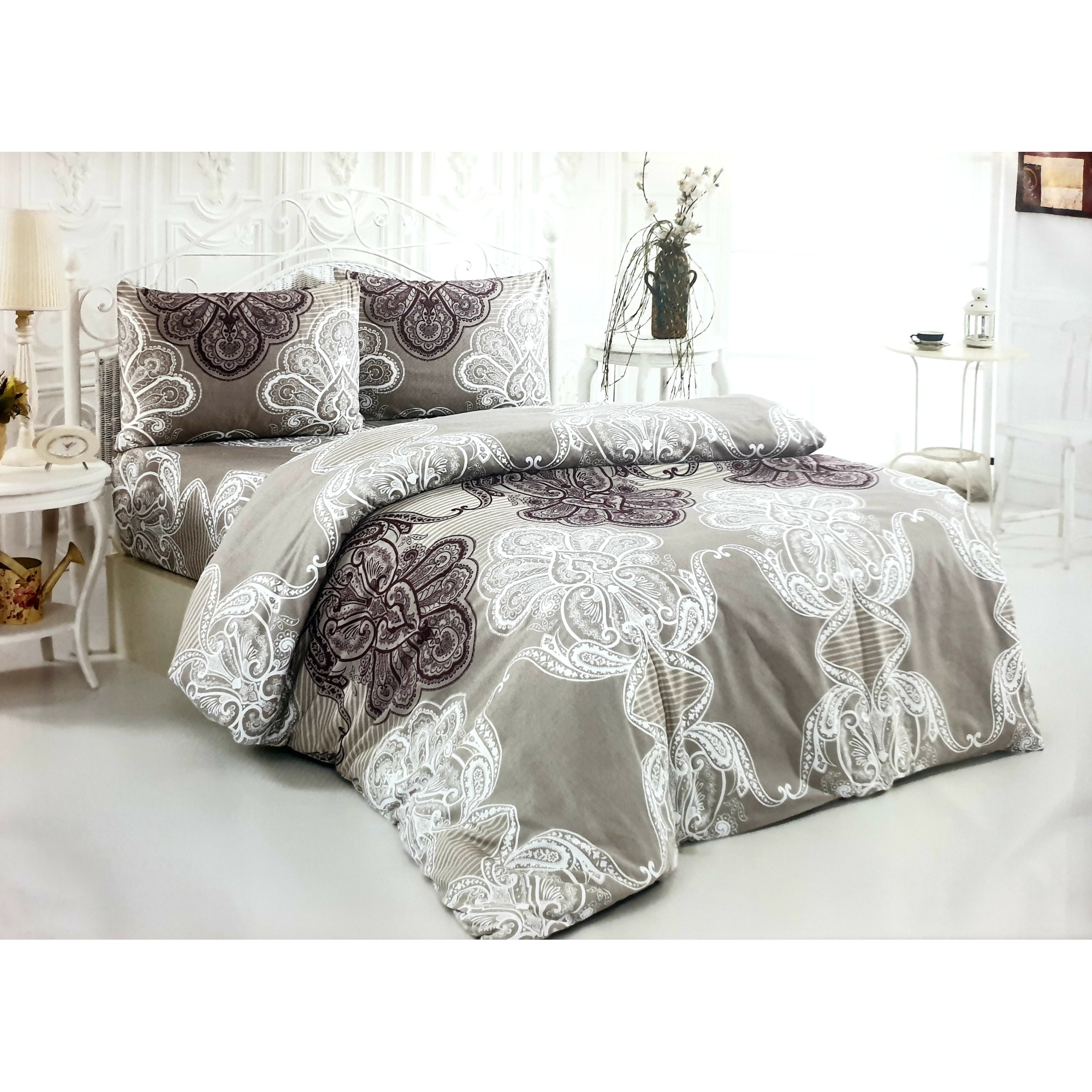 Set Lenjerie de Pat , Defne, Kathya, Multicolor, 4 piese, 2 persoane