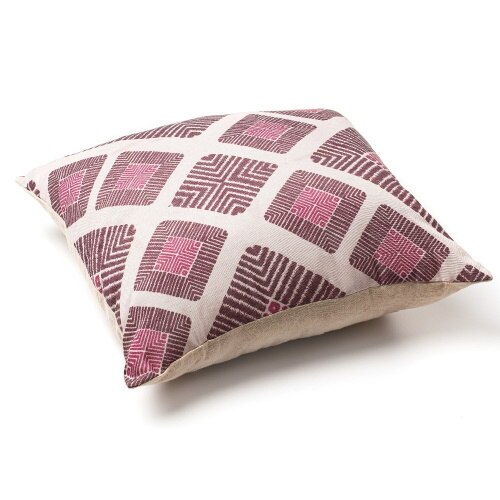 Perna perfecta pentru decorul casei, doc, 40 x 40 cm, design modern si elegant, moale la atingere