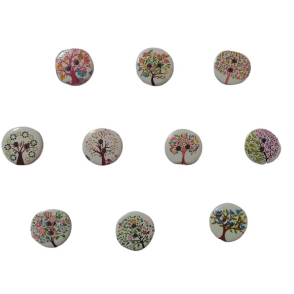 Set 10 Nasturi lemn, rotunzi, colorati cu copaci, dimensiune 1,5cm