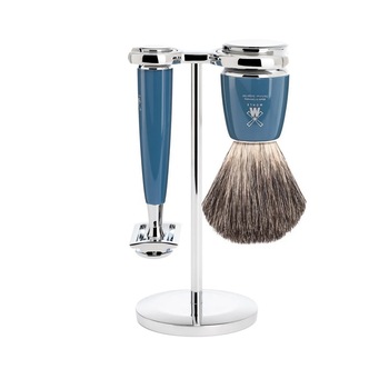 Set de barbierit cu aparat de ras clasic si pamatuf Pure Badger cu par de bursuc Muehle S 81 M 228 SR Set de barbierit cu aparat de ras clasic si pamatuf Pure Badger cu par de bursuc Muehle S 81 M 228 SR