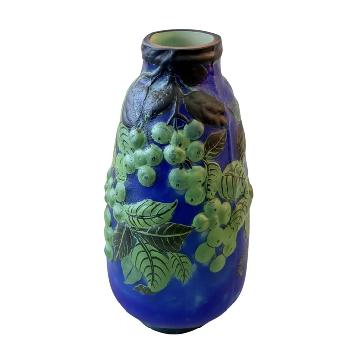 Стъклена ваза тип Гале, с релефна декорация, зелени череши, В30см, Д17см