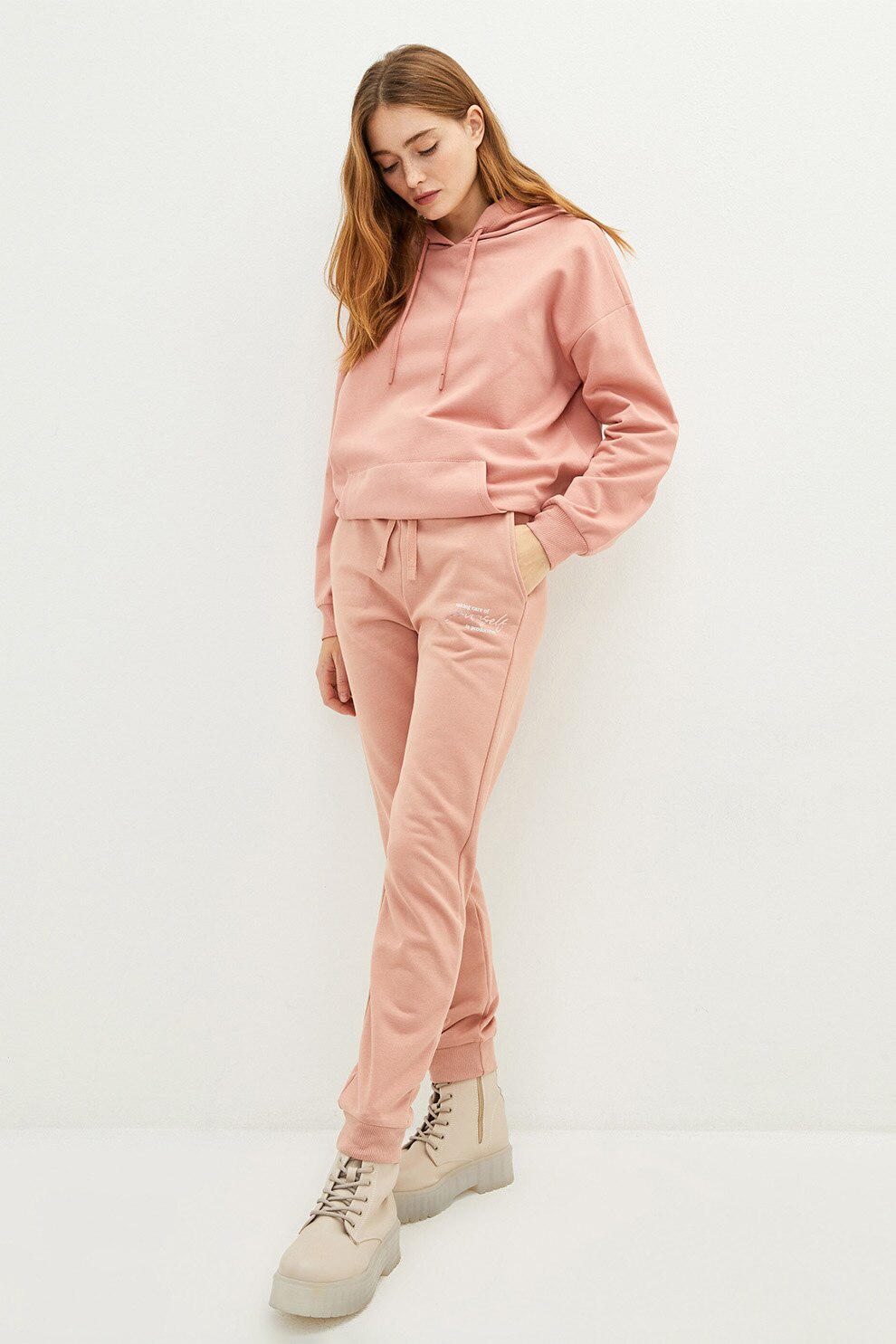 LC WAIKIKI, Pantaloni sport cu detaliu text, Roz