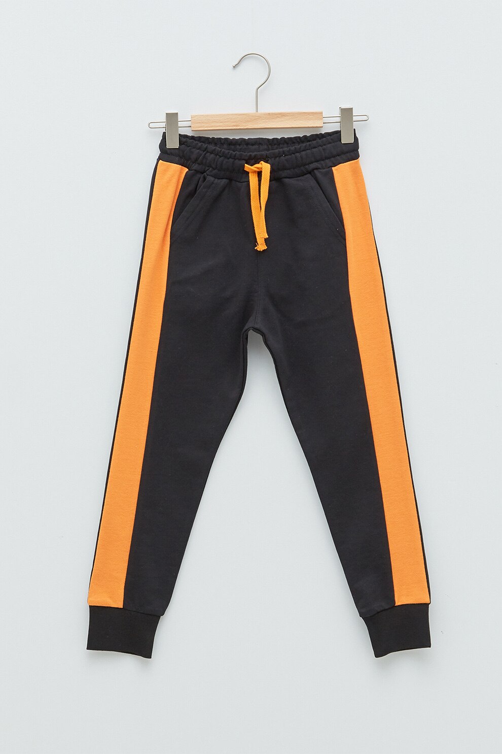 LC WAIKIKI, Pantaloni sport cu benzi laterale contrastante, Negru/Oranj