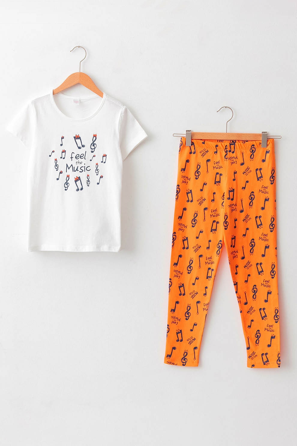 LC WAIKIKI, Pijama de bumbac cu imprimeu grafic, Oranj/Alb