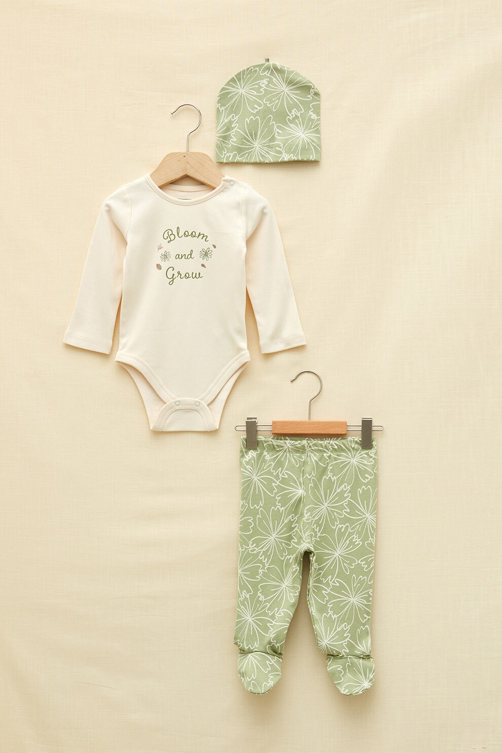 LC WAIKIKI, Set de imbracaminte cu model vegetal - 3 piese, Bej/Verde pal