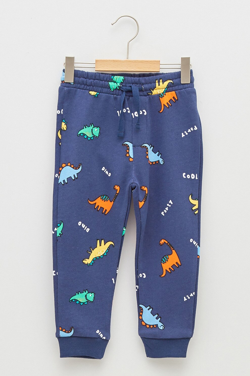LC WAIKIKI, Pantaloni sport din bumbac cu model grafic, Bleumarin/Verde/Oranj