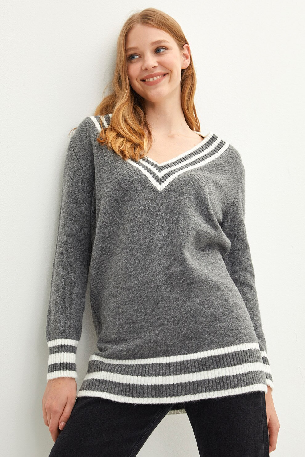 LC WAIKIKI, Pulover cu decolteu in V si maneci cazute, W1HU95Z8, Gri melange/ Alb